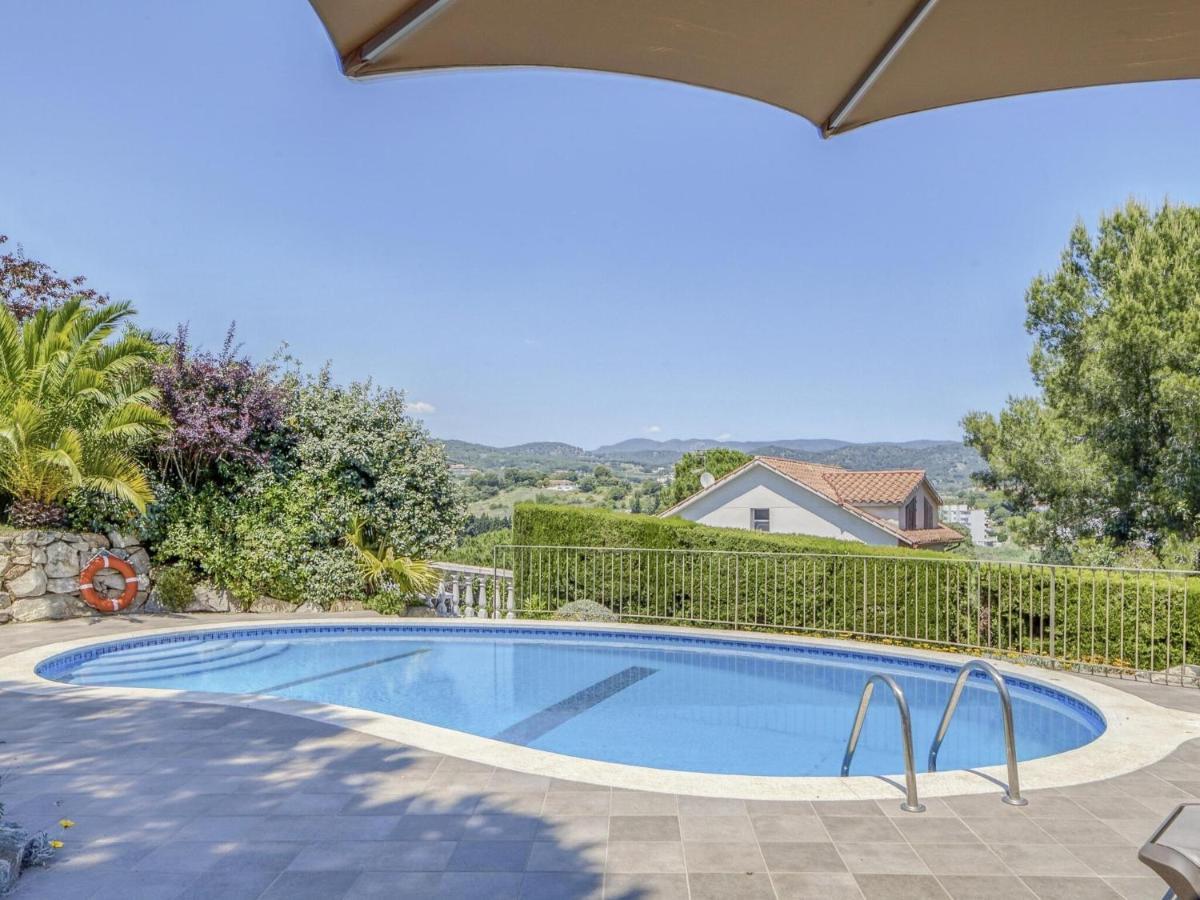 Belvilla By Oyo Villa In Arenys De Mar With Pool Bagian luar foto